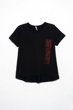 Remera Ashia, Remera básica estampa LOVED, Syes talles grandes - SYES | Mayorista