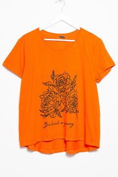 R1092/F Syes, Remera estampa Be kind flores, talles grandes en internet