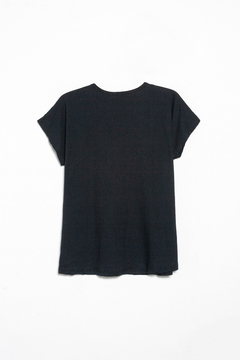 Remera Kisai, Remera jersey estampa THIS GIRL, Syes Talles grandes - SYES | Mayorista