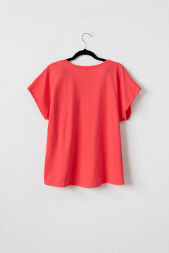Remera ORGANIC, Remera de manga caída con recorte en delantero, estampada Organic and natural - comprar online