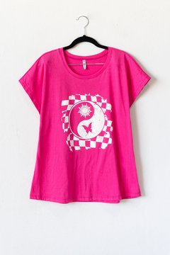 Remera YING YANG, Remera manga caída con recorte en delantero ESTAMPA YING YANG