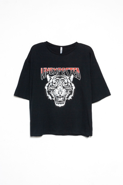 Remera Rahma, Remera manga cuadrada estampa Unexpected tigre, Syes talles grandes en internet