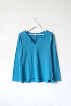 Remera DOMINIQUE, Remera con cuello redondo, cartera abierta en v - tienda online