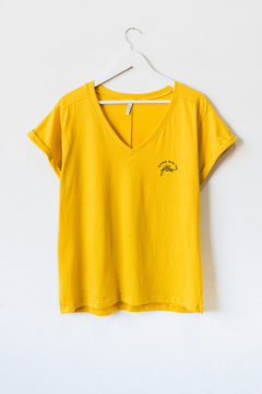 Remera ORELIA, Remera estampa going with the flow - comprar online