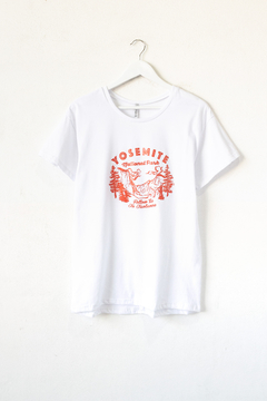 Remera YOSIMITE , Remera cuello redondo sin puños, Estampa YOSIMITE