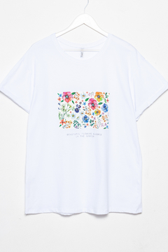 R1153/E Syes, Remera algodón Cuadro flores, Talles grandes en internet