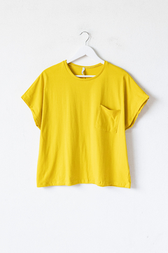 Remera GEORGIA, Remera con mangas caidas, y bolsillo en delantero - SYES | Mayorista