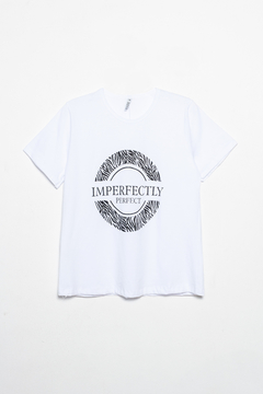 Remera Malaika, Remera básica algodón Imperfectly perfect, Syes talles grandes en internet