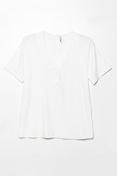 R1160 Syes, Remera morley detalle en escote, Talles grandes - SYES | Mayorista