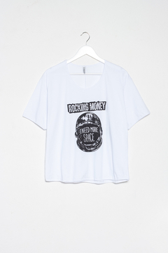 Remera Naomi, Remera escote redondo estampa Astronauta - SYES | Mayorista