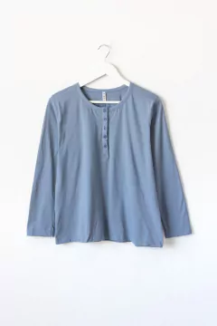 Remera ANGÉLE, Remera recta con cartera en cuello y botones