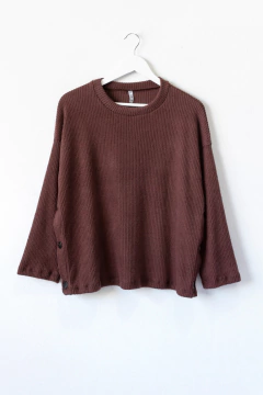 Sweater RENÉ, Sweater oversize manga caída con botones laterales - SYES | Mayorista