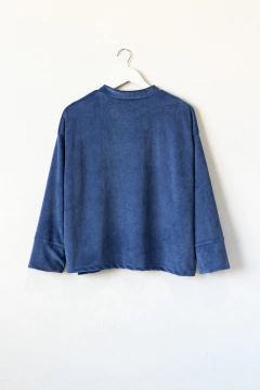 Sweater RAINBOW, Sweater recto cuello redondo con aberturas a los laterales - comprar online