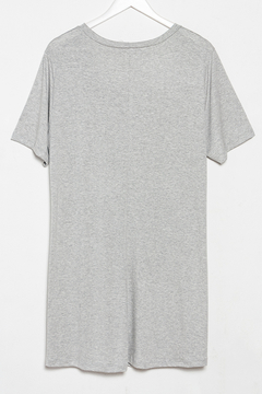 V745 Syes, Vestido corto de viscosa crepe, Talles grandes - SYES | Mayorista