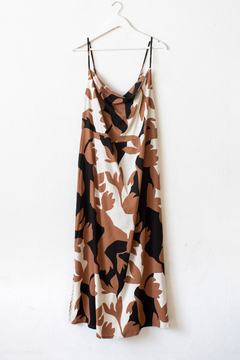Vestido MAGNOLIA estampado, Vestido con escote buche, largo con abertura en laterales