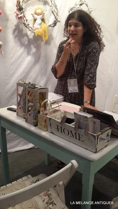DECORACIÓN EXPO PRESENTE 2014-CABELLO DE ÁNGEL - CARRETILLA VINTAGE CANASTAS -SILLA ALMOHADONES