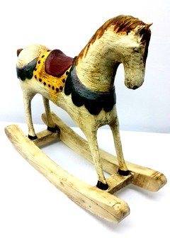 ALQUILER CABALLITO MECEDOR y CARRUSEL VINTAGE - comprar online