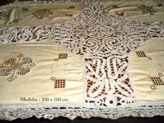 ALQUILER MANTELES , SERVILLETAS, CARPETAS, CAMINOS , MANTELERIA ANTIGUA - LA MELANGE 