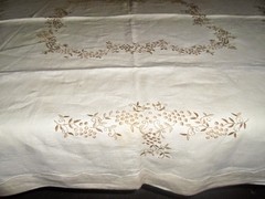 ALQUILER MANTELES , SERVILLETAS, CARPETAS, CAMINOS , MANTELERIA ANTIGUA (copia) - comprar online