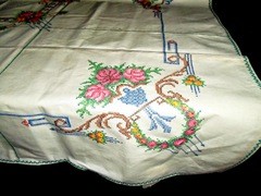 ALQUILER MANTELES , SERVILLETAS, CARPETAS, CAMINOS , MANTELERIA ANTIGUA en internet