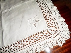 ALQUILER MANTELES , SERVILLETAS, CARPETAS, CAMINOS , MANTELERIA ANTIGUA (copia) - LA MELANGE 