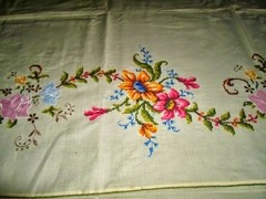 ALQUILER MANTELES , SERVILLETAS, CARPETAS, CAMINOS , MANTELERIA ANTIGUA (copia) - LA MELANGE 