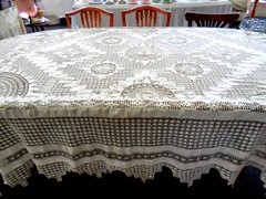 ALQUILER MANTELES , SERVILLETAS, CARPETAS, CAMINOS , MANTELERIA ANTIGUA