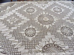 ALQUILER MANTELES , SERVILLETAS, CARPETAS, CAMINOS , MANTELERIA ANTIGUA - comprar online