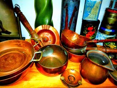 Imagen de ALQUILER DE OBJETOS DE COCINA ANTIGUA-FRASCOS LATAS- OLLA-SARTEN- MOLINILLO -