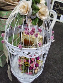 ALQUILER FLORES Y FRUTAS ARTIFICIALES