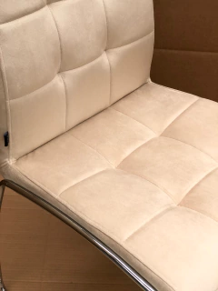 Silla Capitone Pana Beige Base Cromo - P- 9011/BE-T