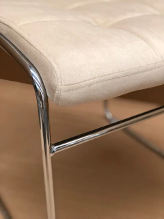 Silla Capitone Pana Beige Base Cromo - P- 9011/BE-T en internet