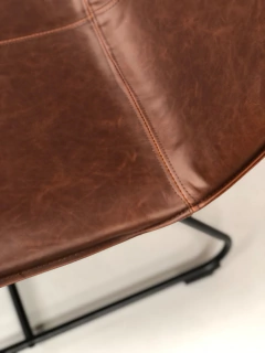 Sillón Vintage Brown Base Negra - RT125/BR - TRIBECA