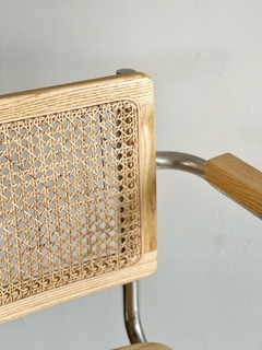Silla Cesca Natural Con Apoya Brazos - CB-11A/NT - comprar online