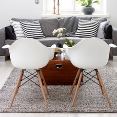 PC-018/BW Sillón Eames Blanco base madera - tienda online
