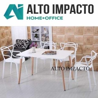 Combo Mesa Eames Dsw 160 + 4 Sillas Master By Starck