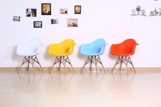 Imagen de Combo Mesa Eames + 1 Sillon Eames Kids Niños - Alto Impacto