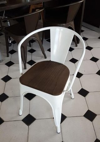 Sillon Tolix Metalico Asiento Madera 1 -alto Impacto - comprar online