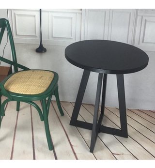 Mesa Auxiliar Baja Ratona Escandinava Industrial 40cms en internet