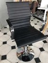 Sillon Aluminium Eames Peluqueria Estetica 1 - Alto Impacto - comprar online