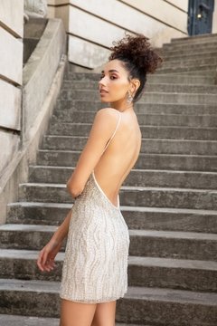 Vestido Corto Bordado HADID - comprar online