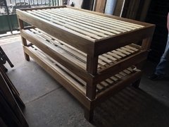 Imagen de Cama Otomana de Madera