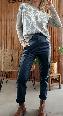Pantalon cargo azul engomado - comprar online
