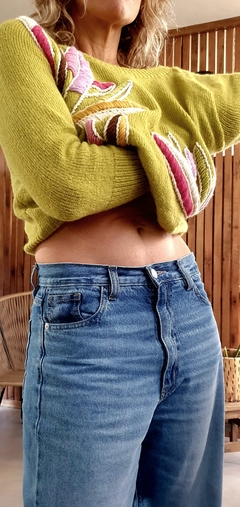 Sweater flowers bordado pistacho - comprar online