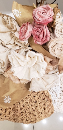FLORES DE TELA CLAVEL GRANDE - comprar online