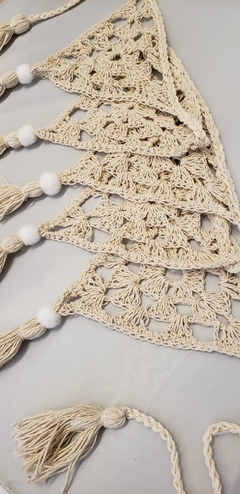BANDERINES TEJIDOS POMPÓN 1 MTS.