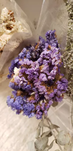 RAMO DE FLORES PRESERVADAS - comprar online