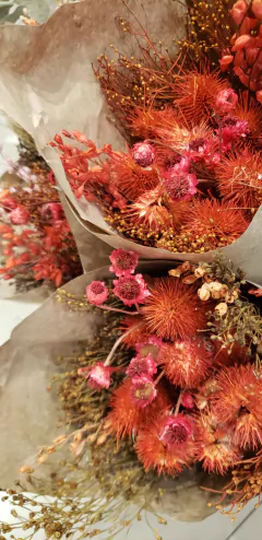 RAMO DE FLORES SECAS - RUPICORA TIENDA DECO
