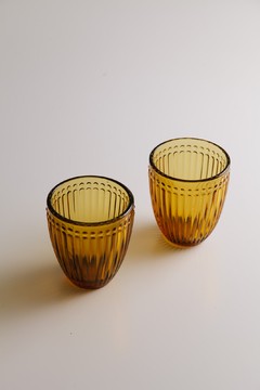 Vasos con rayas en relieve - tienda online