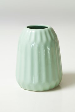 Florero estriado - tienda online